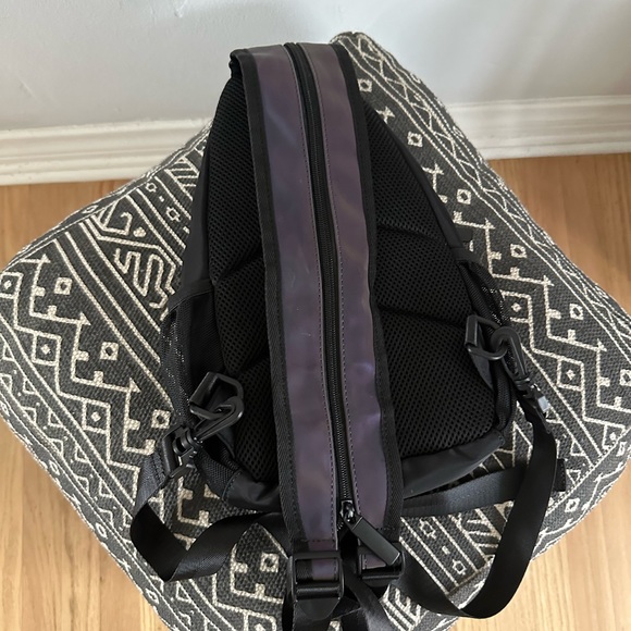 Small Reflective Backpack - Perfect for Raves and Festivals - Picture 7 of 9